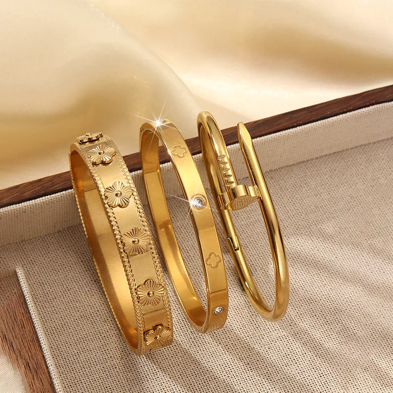 Golden Nail